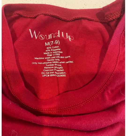 WOUND UP Women's Tee Size M7/9 Red - Picture 2 of 4